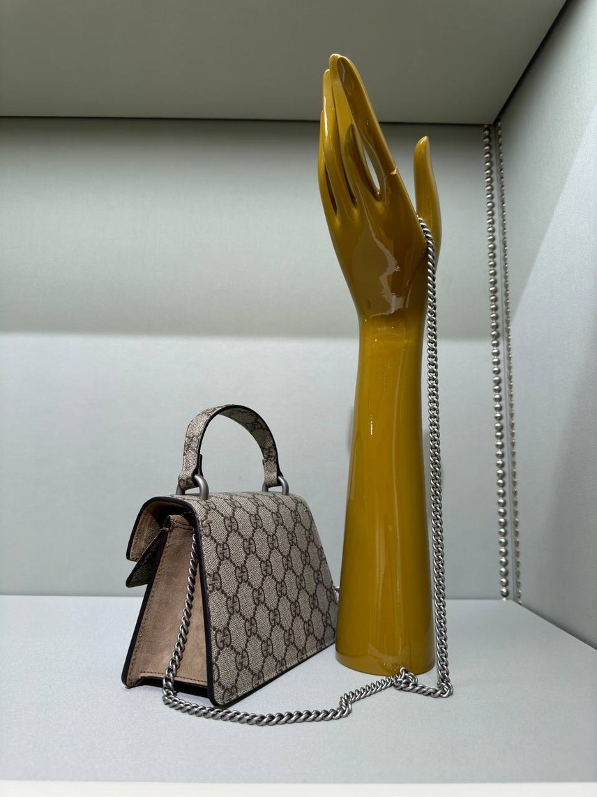 GUCCI Crossbody bags side view - Women's luxury Bags