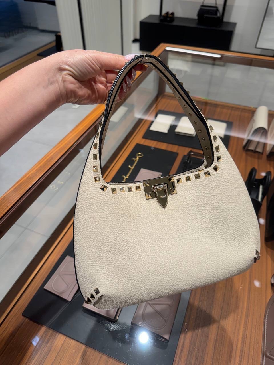 VALENTINO GARAVANI Shoulder bags front view - Women's luxury Bags