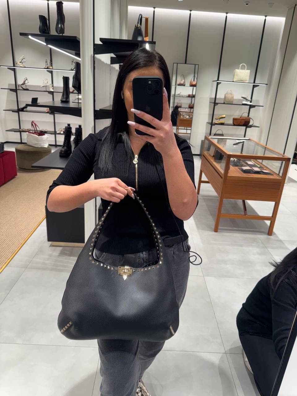 VALENTINO GARAVANI Shoulder bags side view - Women's luxury Bags