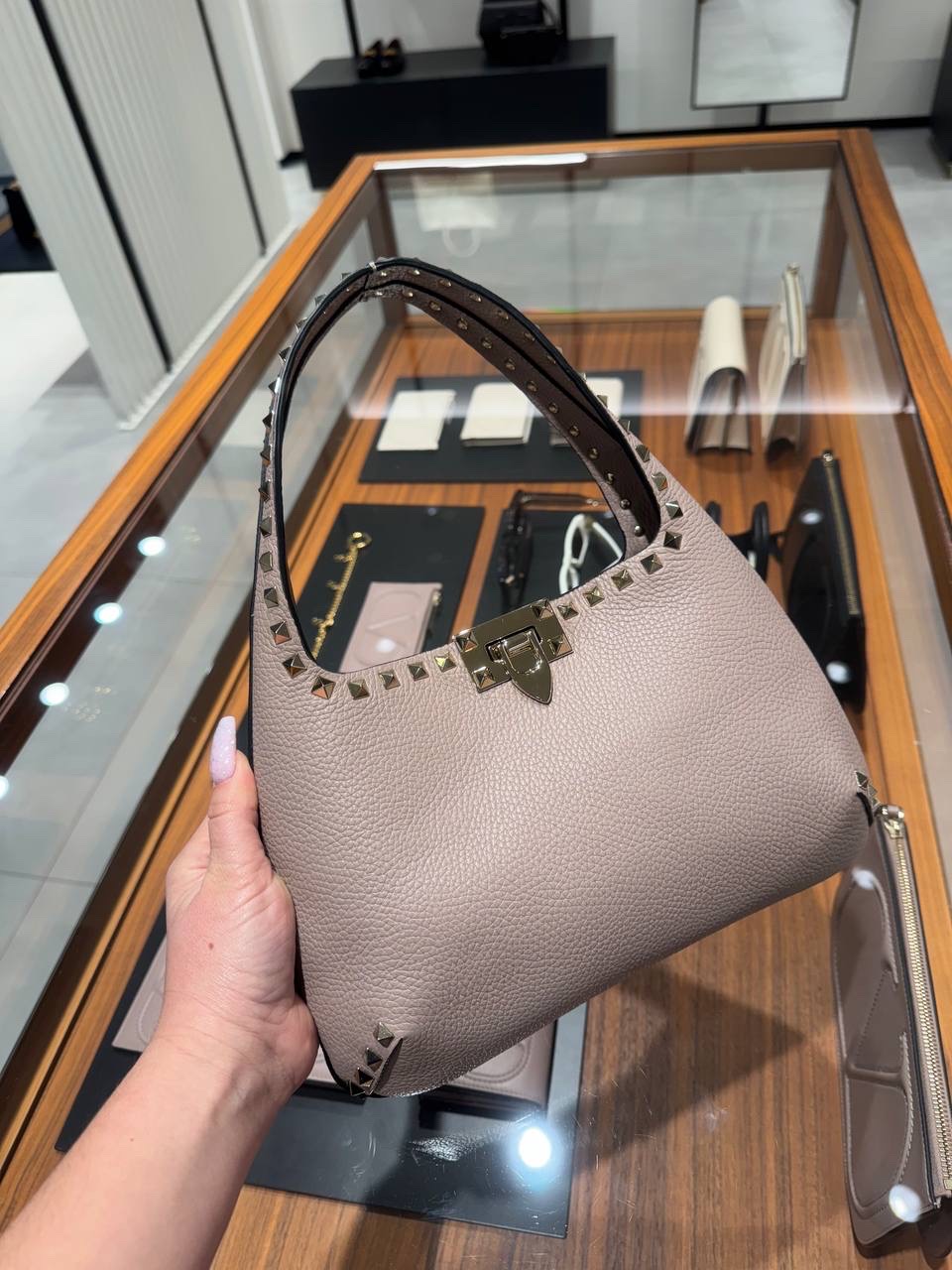 VALENTINO GARAVANI Shoulder bags front view - Women's luxury Bags
