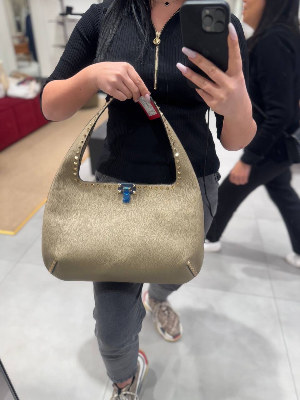 VALENTINO GARAVANI Shoulder bags side view - Women's luxury Bags