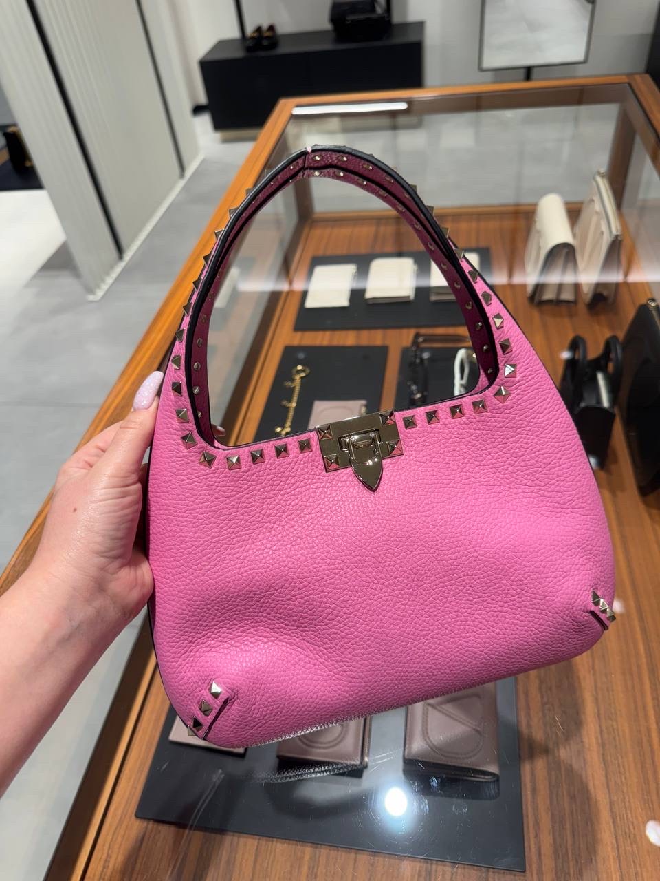 VALENTINO GARAVANI Shoulder bags front view - Women's luxury Bags