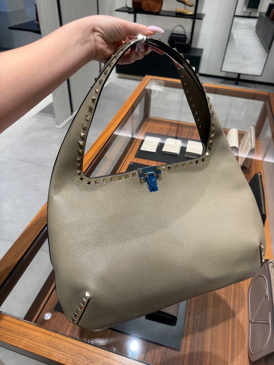 VALENTINO GARAVANI Shoulder bags front view - Women's luxury Bags