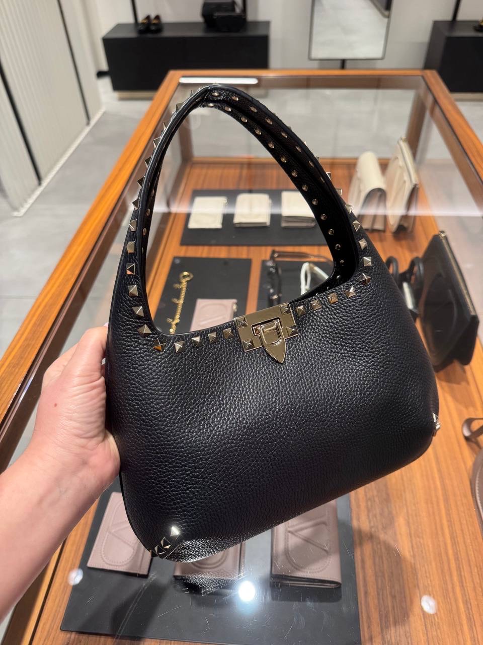 VALENTINO GARAVANI Shoulder bags front view - Women's luxury Bags