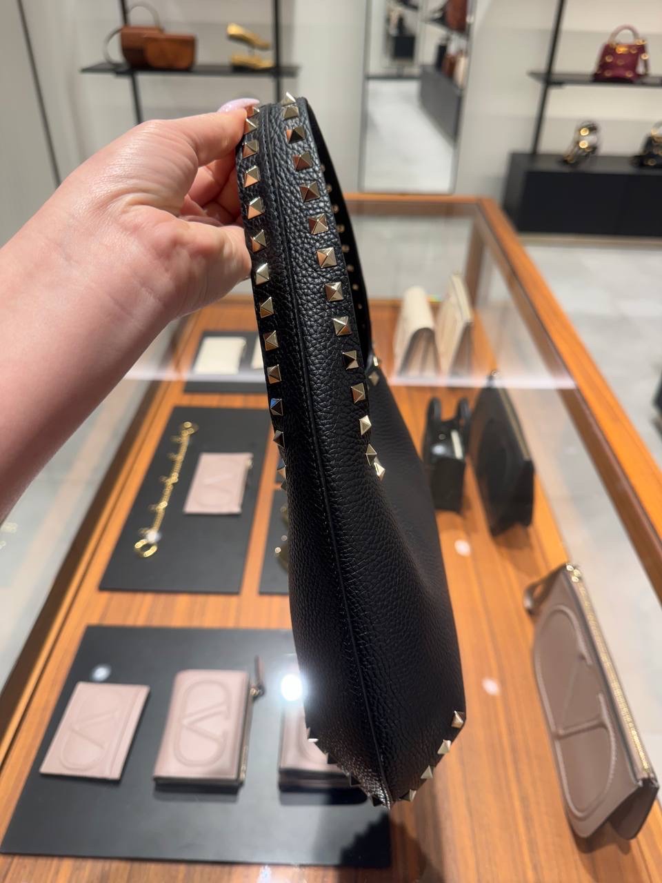 VALENTINO GARAVANI Shoulder bags side view - Women's luxury Bags