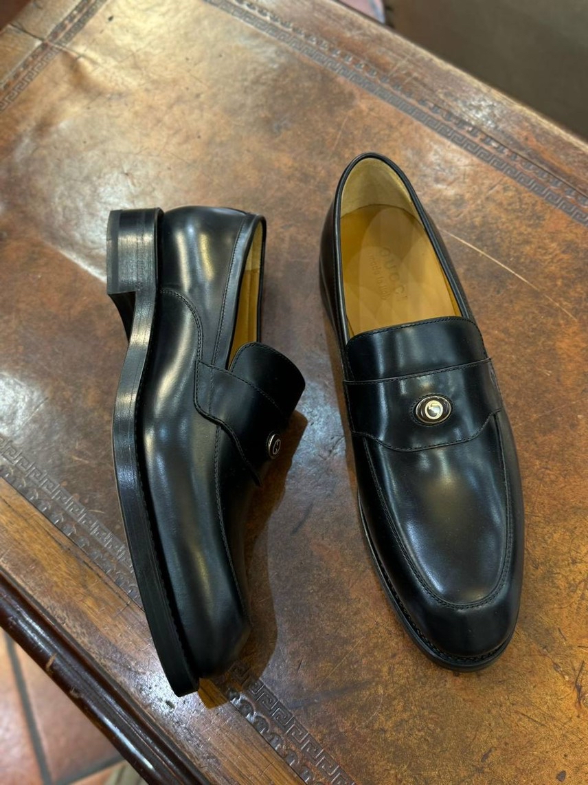 GUCCI Loafers side view - Men's luxury Shoes