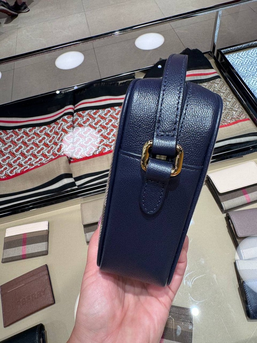BURBERRY Crossbody bags side view - Women's luxury Bags