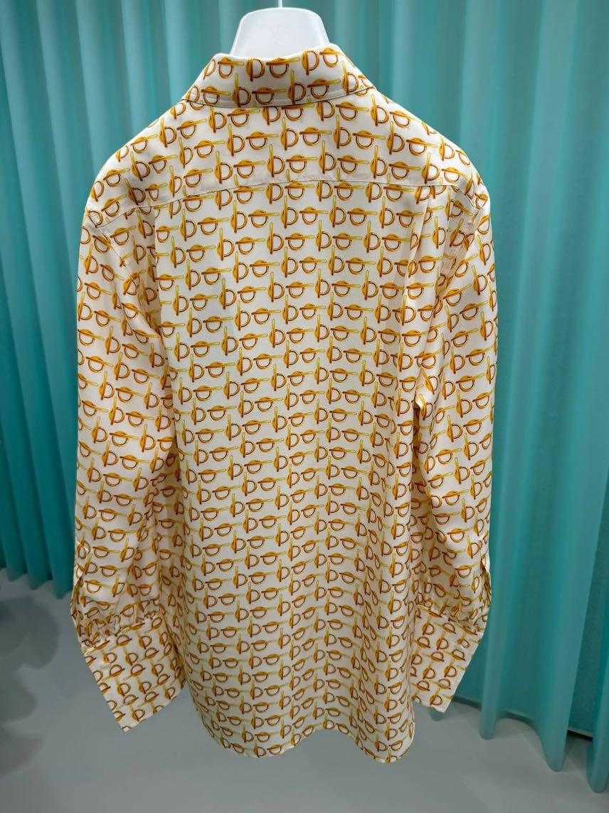 BURBERRY Shirts side view - Women's luxury Clothes