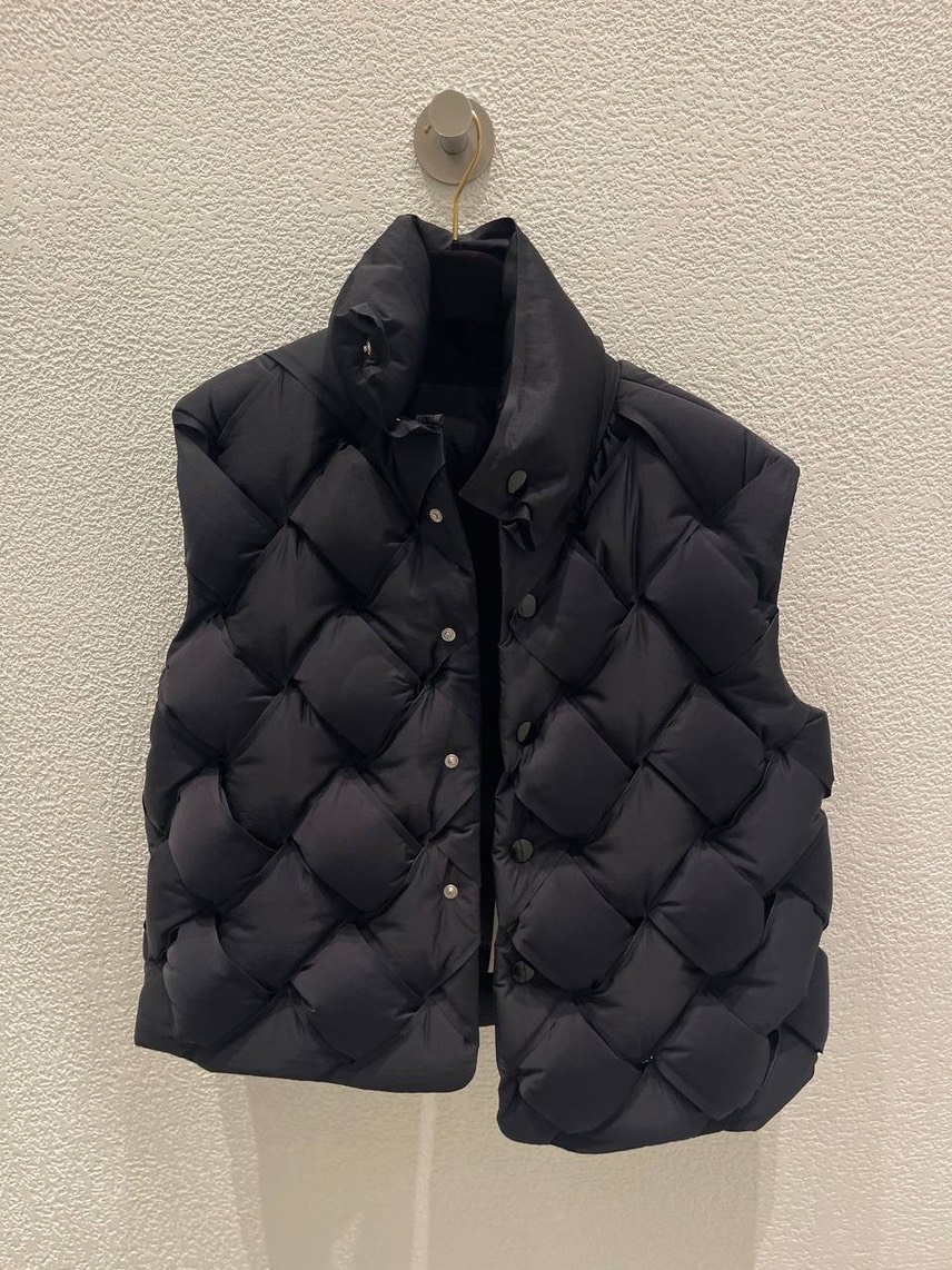 BOTTEGA VENETA Gilets side view - Women's luxury Clothes