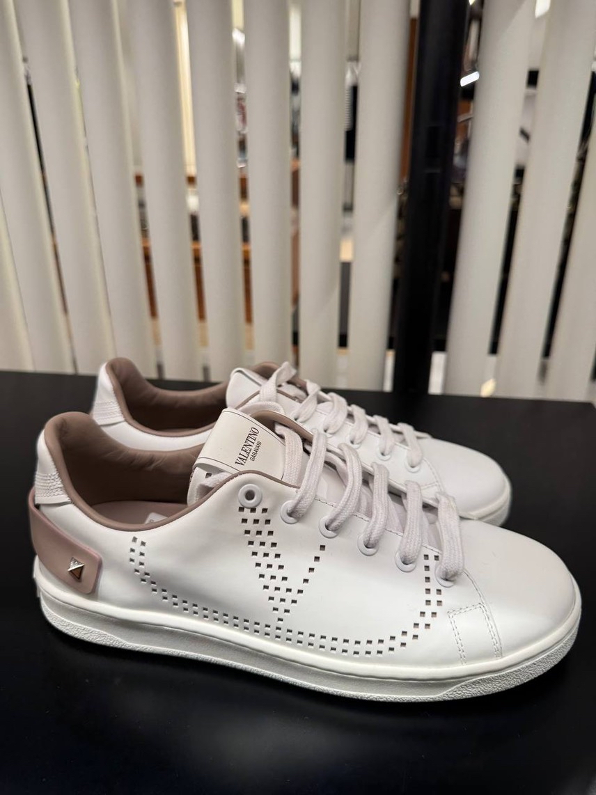 VALENTINO GARAVANI Sneakers front view - Women's luxury Shoes