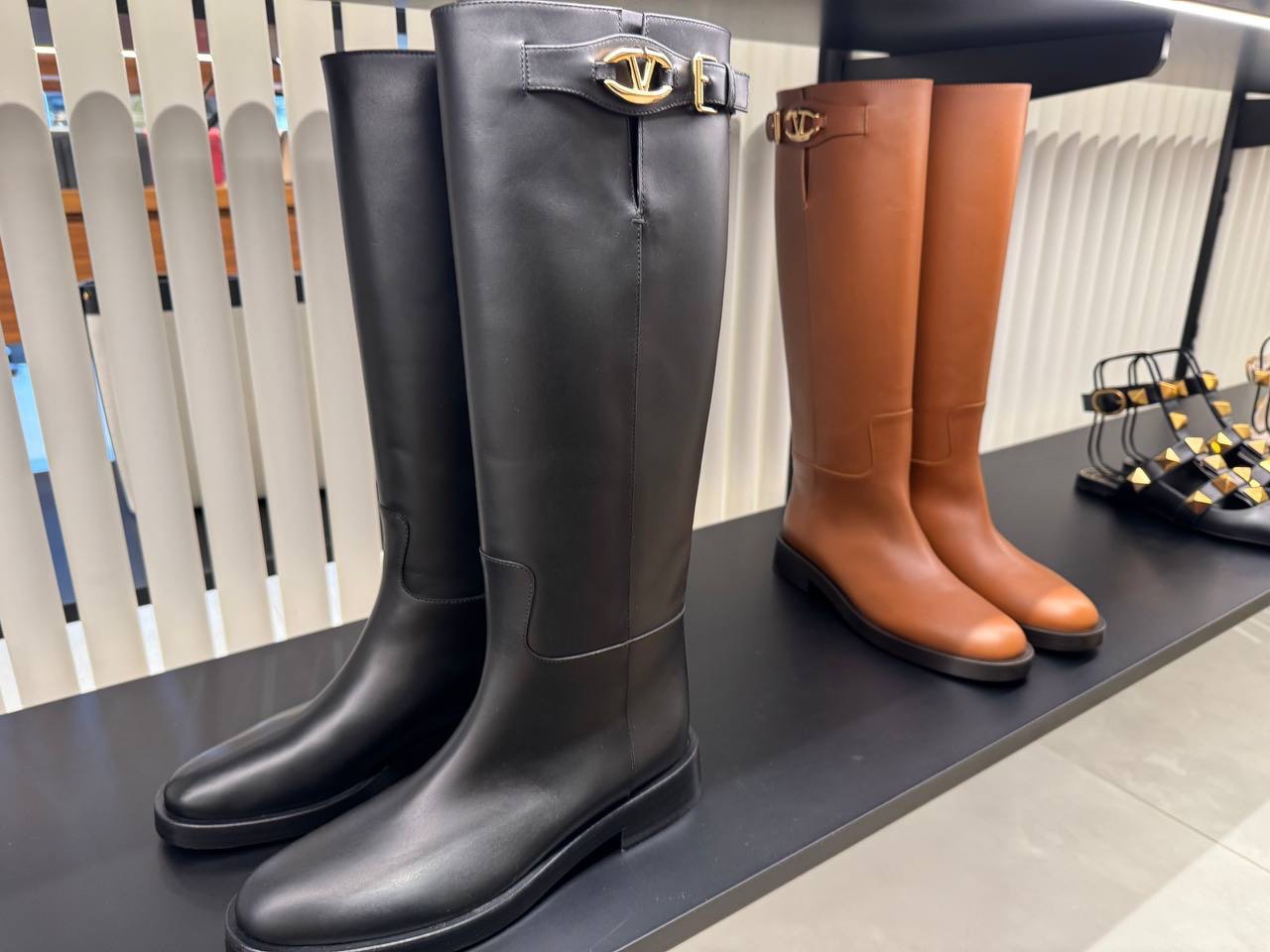 VALENTINO GARAVANI Boots front view - Women's luxury Shoes