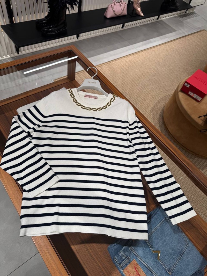 VALENTINO GARAVANI Knitwear front view - Women's luxury Clothes