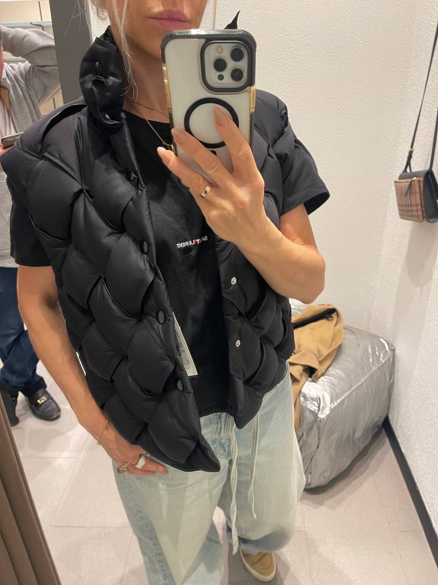 BOTTEGA VENETA Gilets side view - Women's luxury Clothes