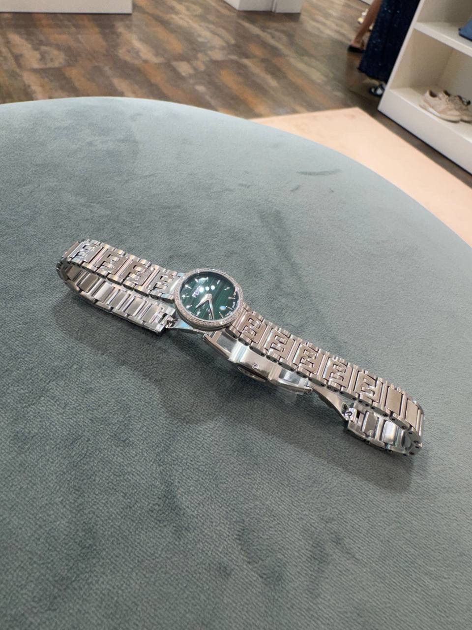 FENDI Watches side view - Women's luxury Jewelry and watches