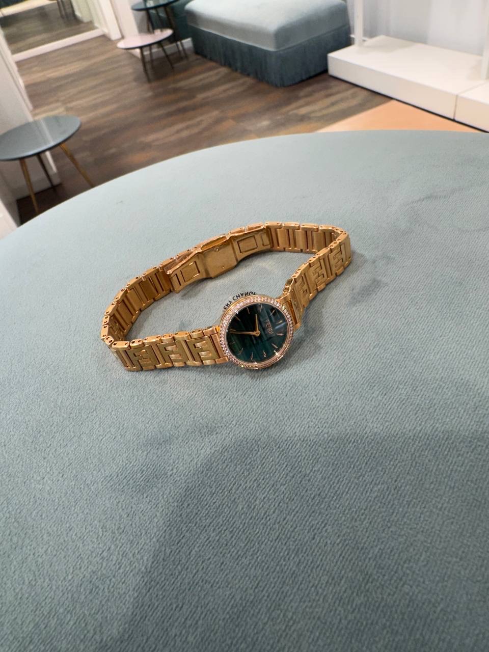 FENDI Watches side view - Women's luxury Jewelry and watches