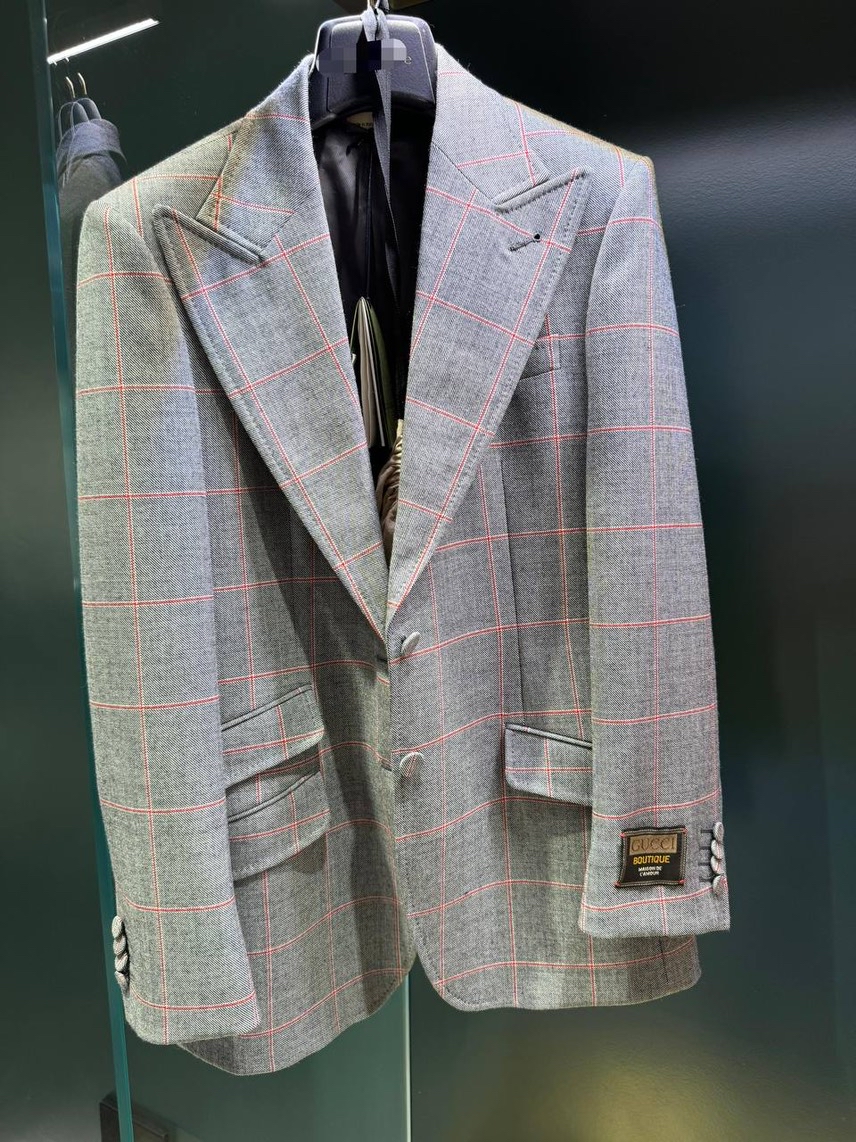 GUCCI Suits (Sartoria, Tailoring) front view - Women's luxury Clothes