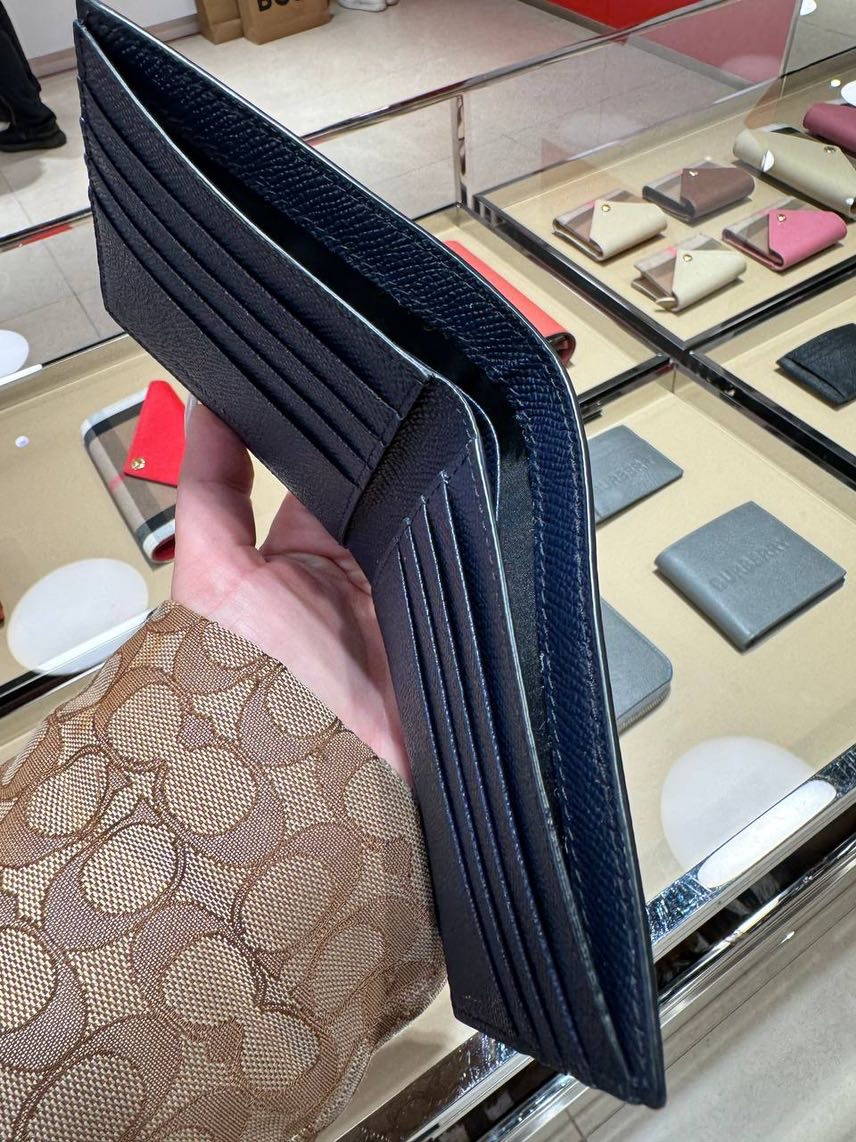 BURBERRY Wallets and small leather goods side view - Men's luxury Accessories