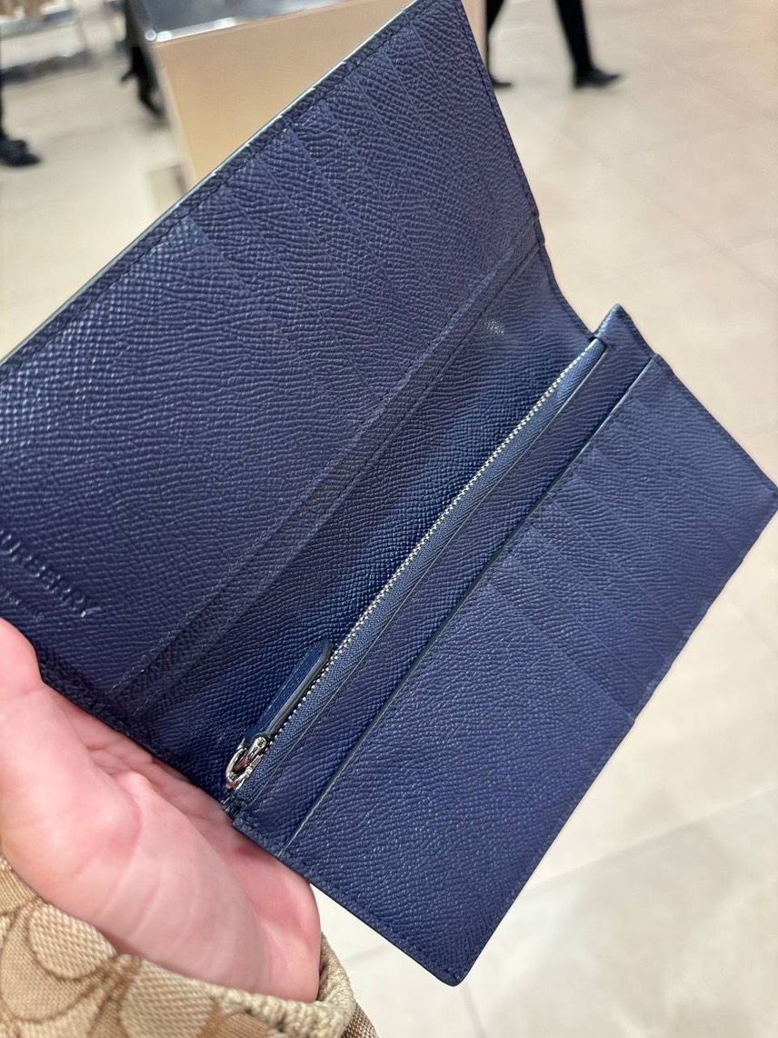 BURBERRY Wallets and small leather goods side view - Men's luxury Accessories
