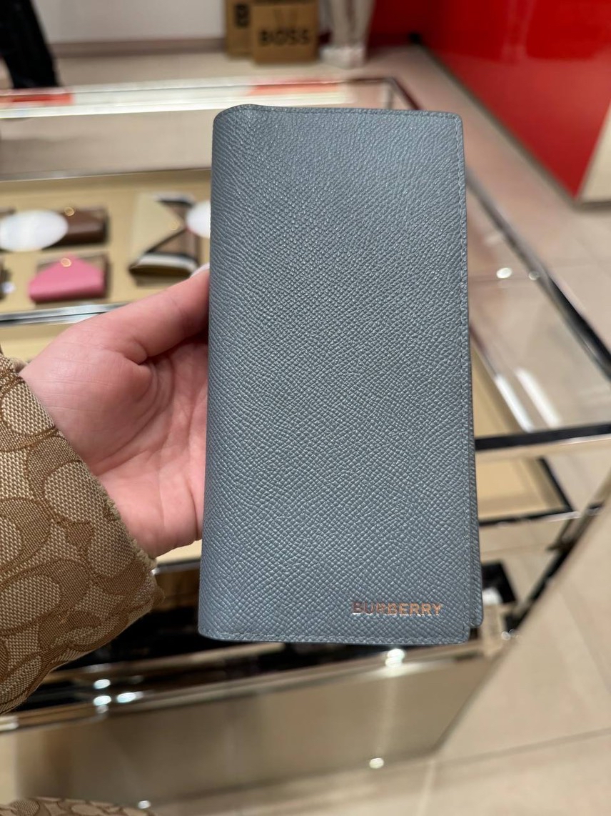 BURBERRY Wallets and small leather goods side view - Men's luxury Accessories