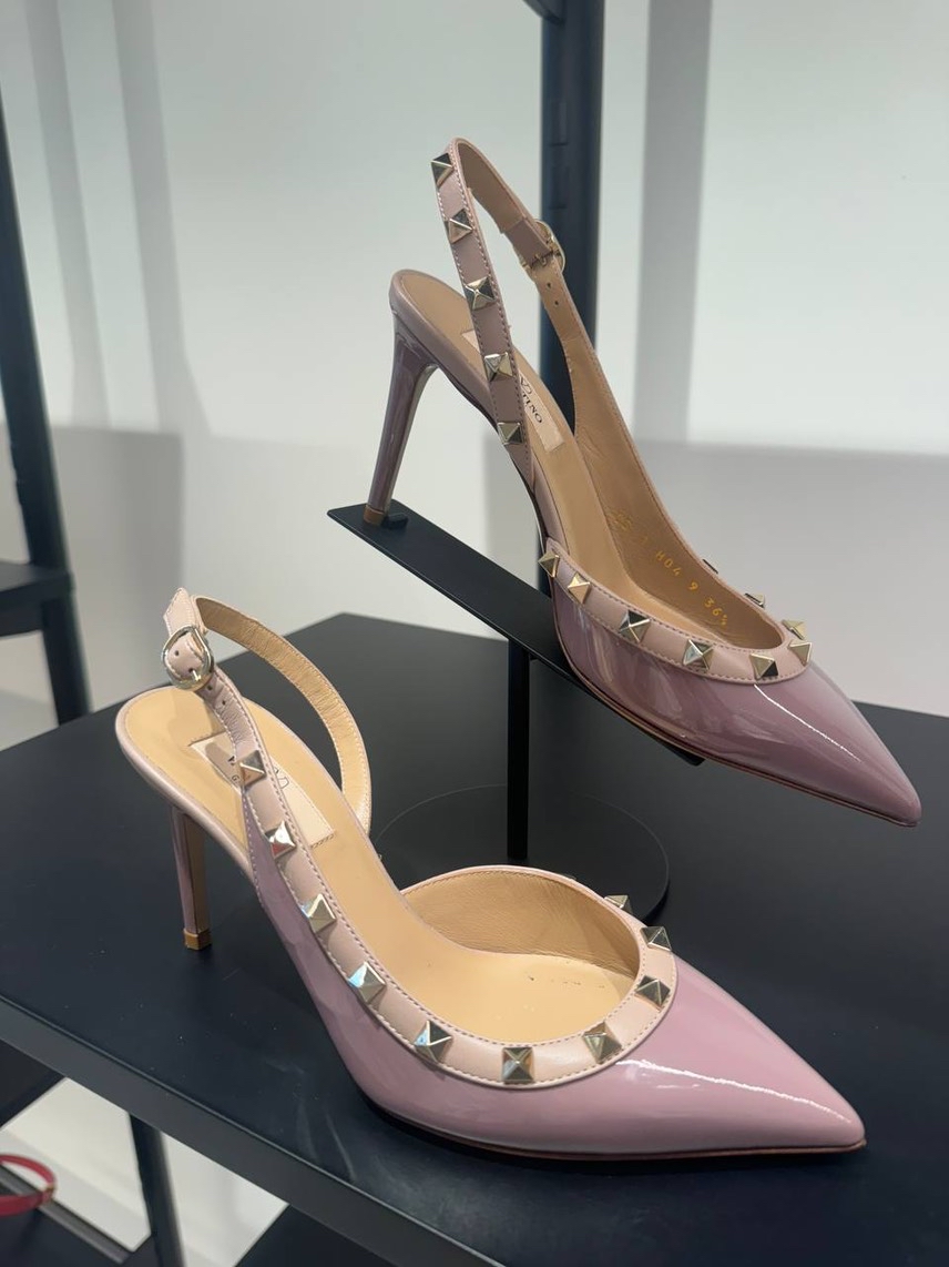 VALENTINO GARAVANI Sandals side view - Women's luxury Shoes
