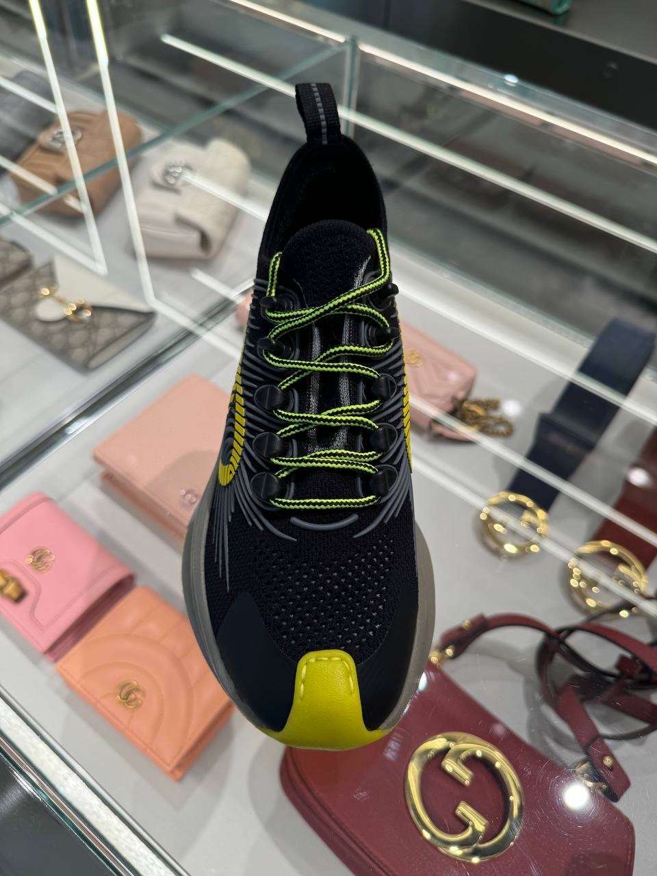 GUCCI Sneakers side view - unisex luxury Shoes
