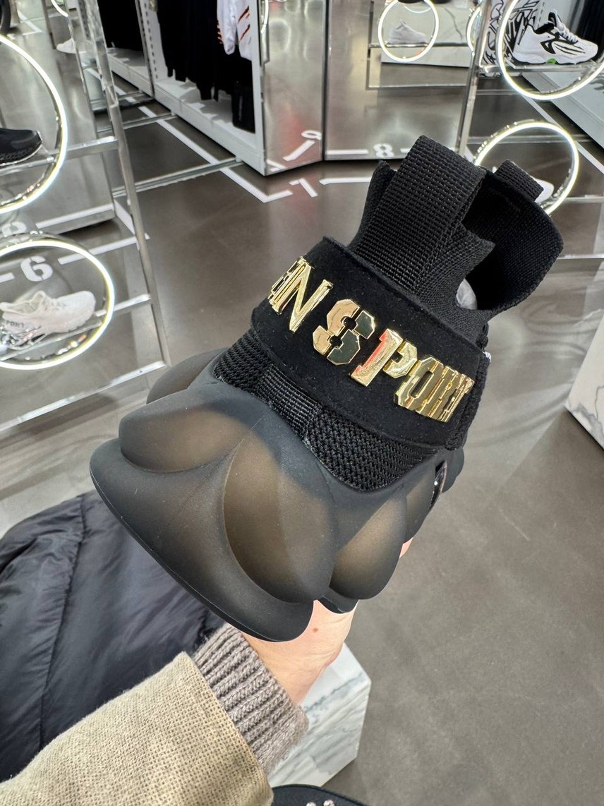 PLEIN SPORT Sneakers side view - unisex luxury Shoes