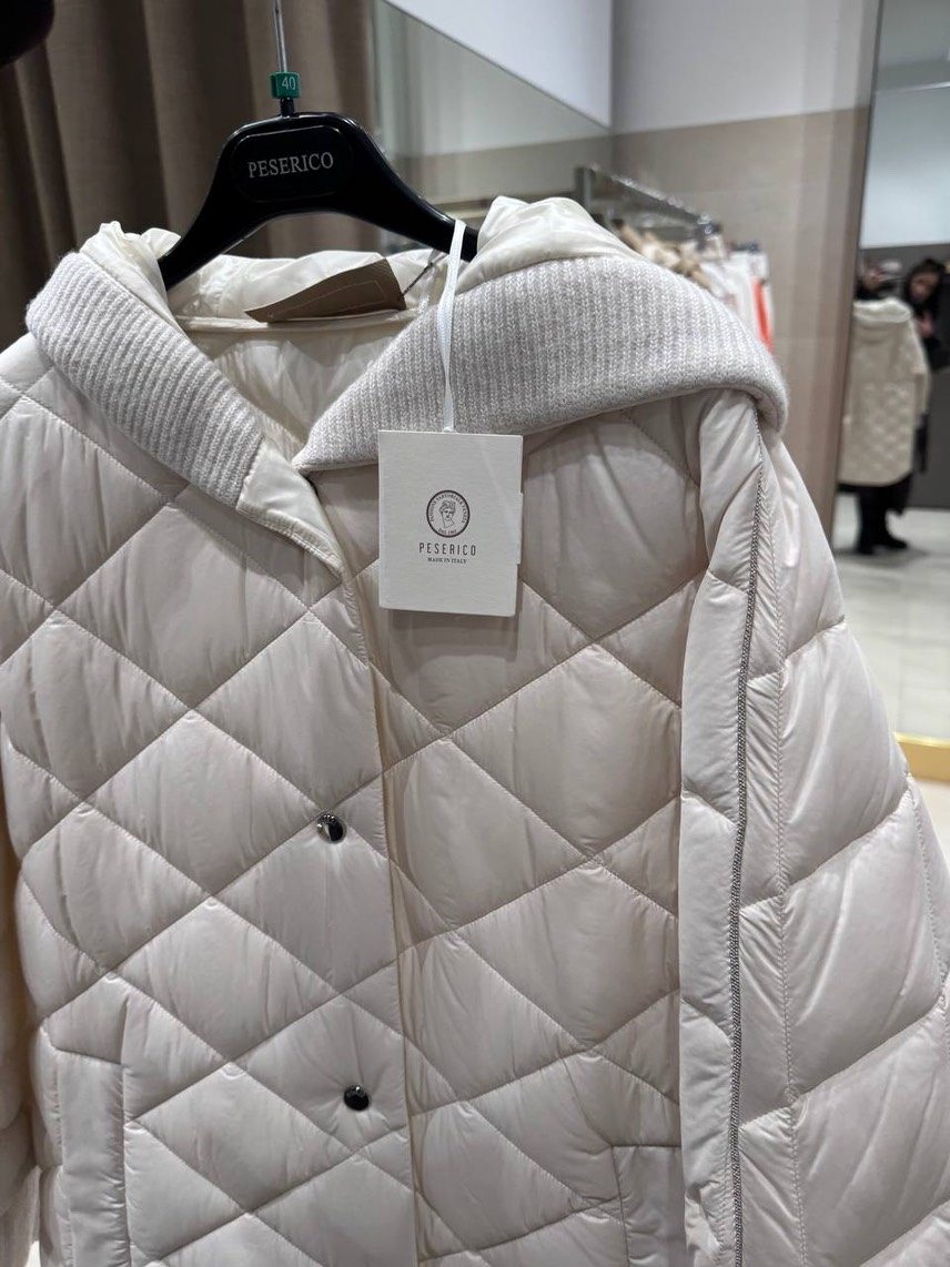 PESERICO Down jacket side view - Women's luxury Clothes
