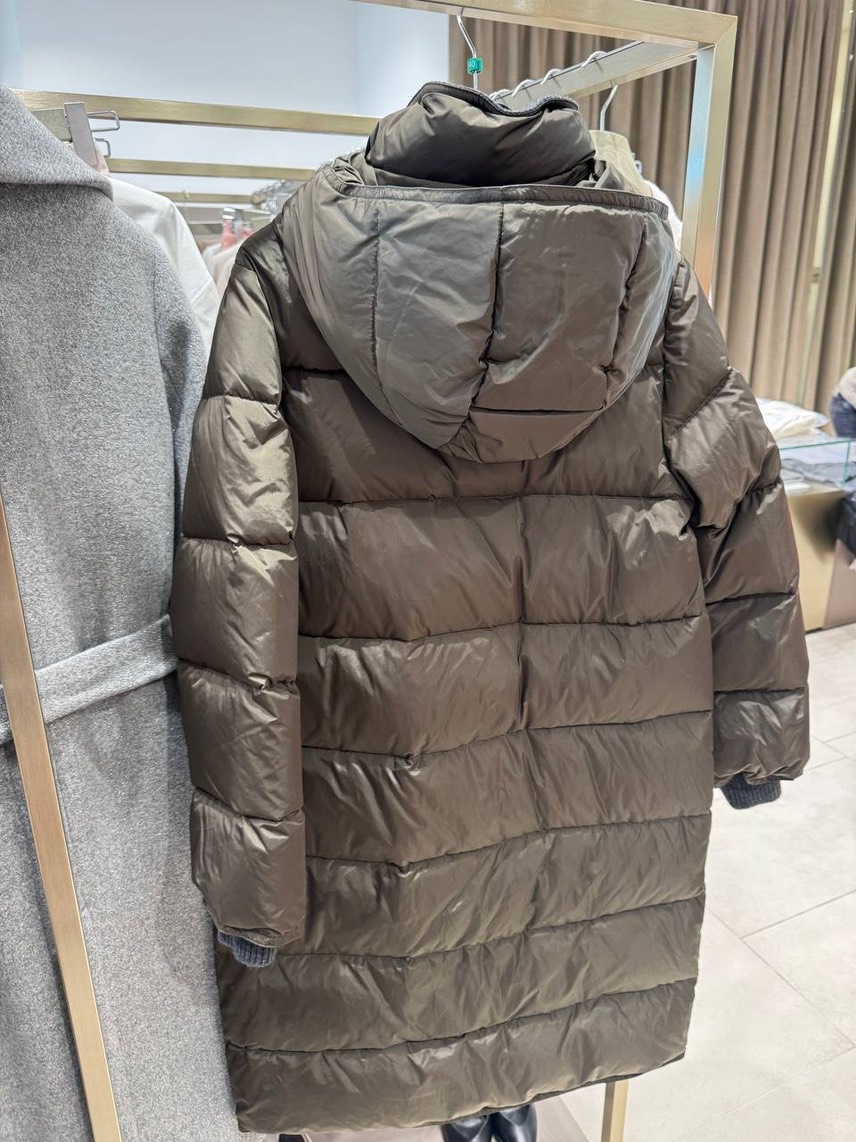 PESERICO Down jacket side view - Women's luxury Clothes