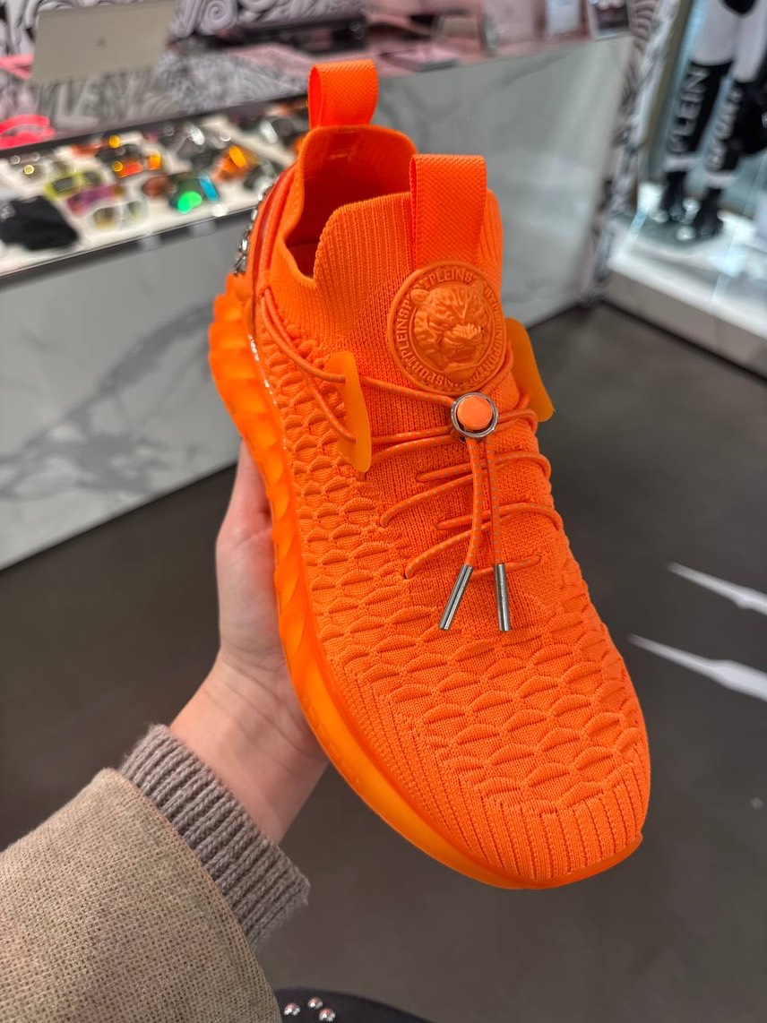 PLEIN SPORT Sneakers side view - unisex luxury Shoes