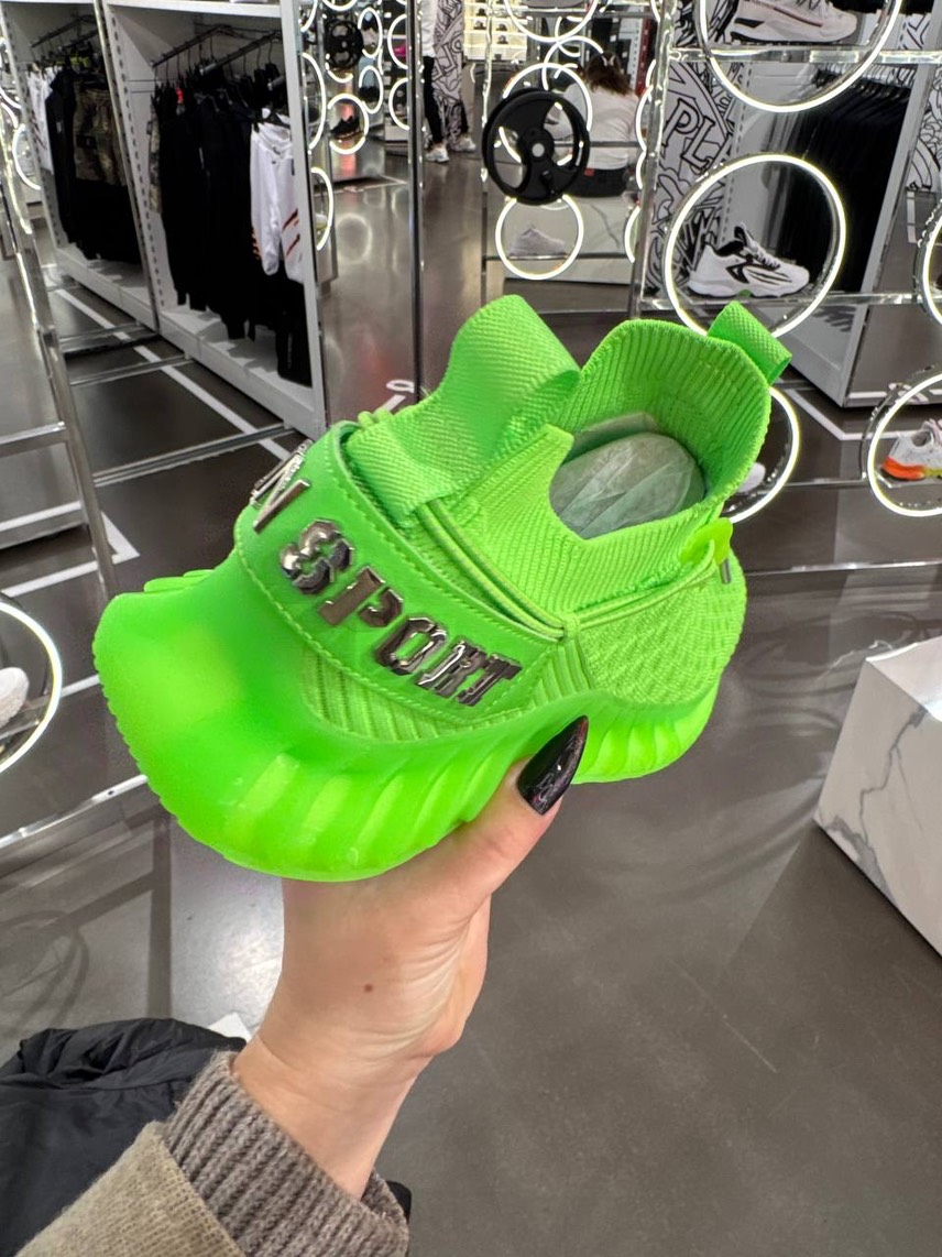 PLEIN SPORT Sneakers side view - unisex luxury Shoes