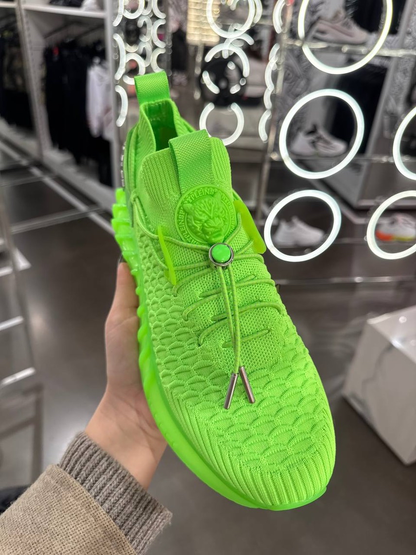 PLEIN SPORT Sneakers side view - unisex luxury Shoes