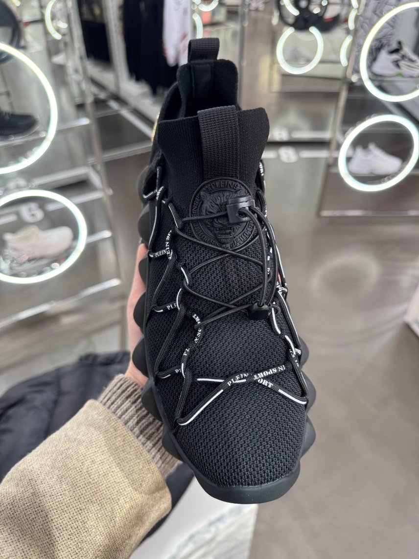 PLEIN SPORT Sneakers side view - unisex luxury Shoes