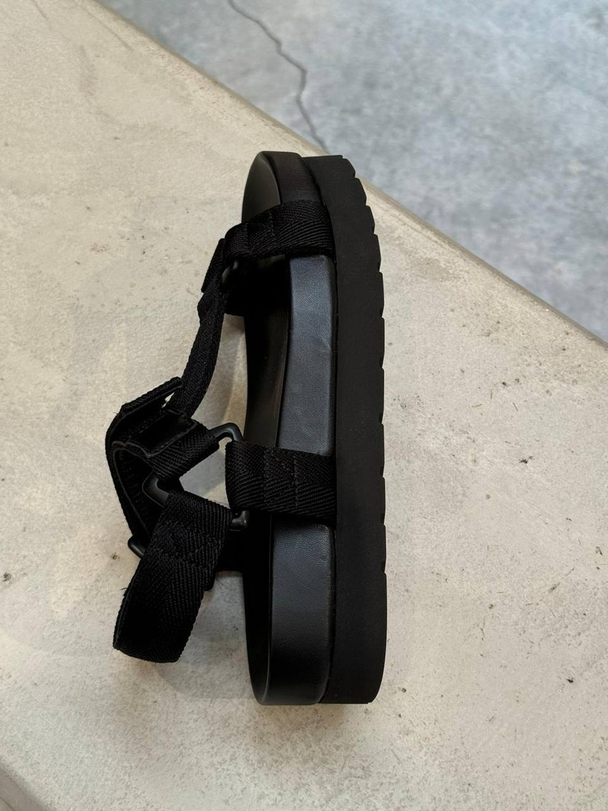 BOTTEGA VENETA Sandals side view - Women's luxury Shoes