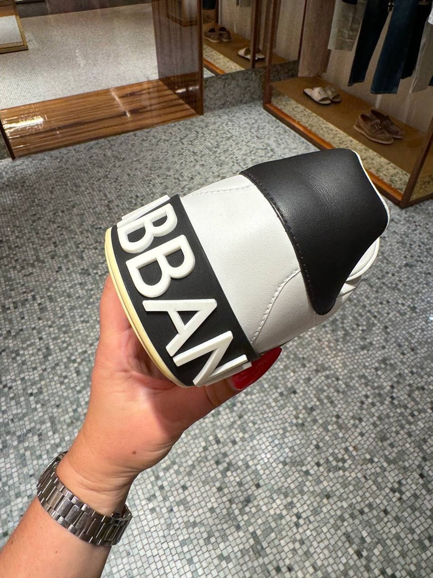 DOLCE & GABBANA Sneakers side view - Men's luxury Shoes