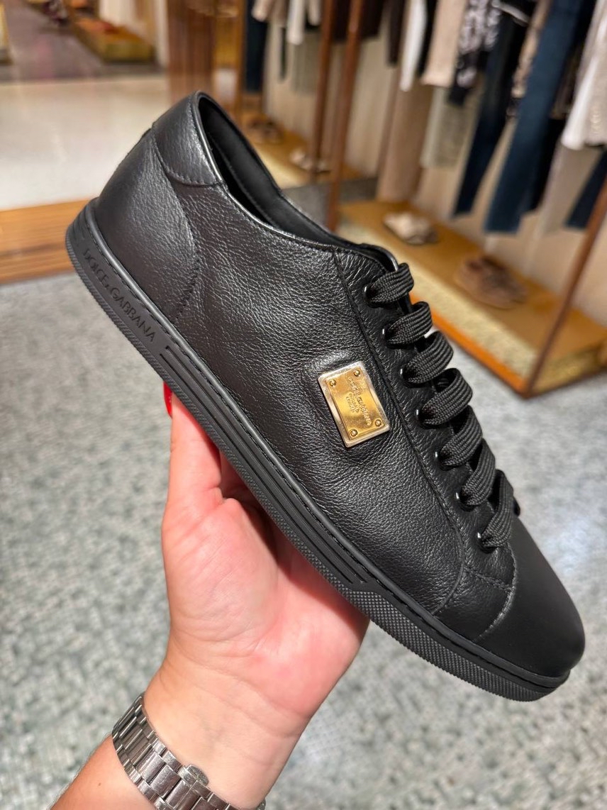 DOLCE & GABBANA Sneakers front view - Men's luxury Shoes