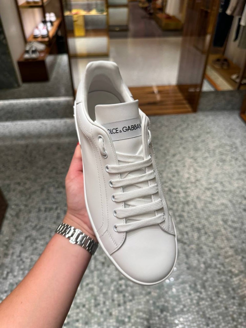 DOLCE & GABBANA Sneakers side view - Men's luxury Shoes