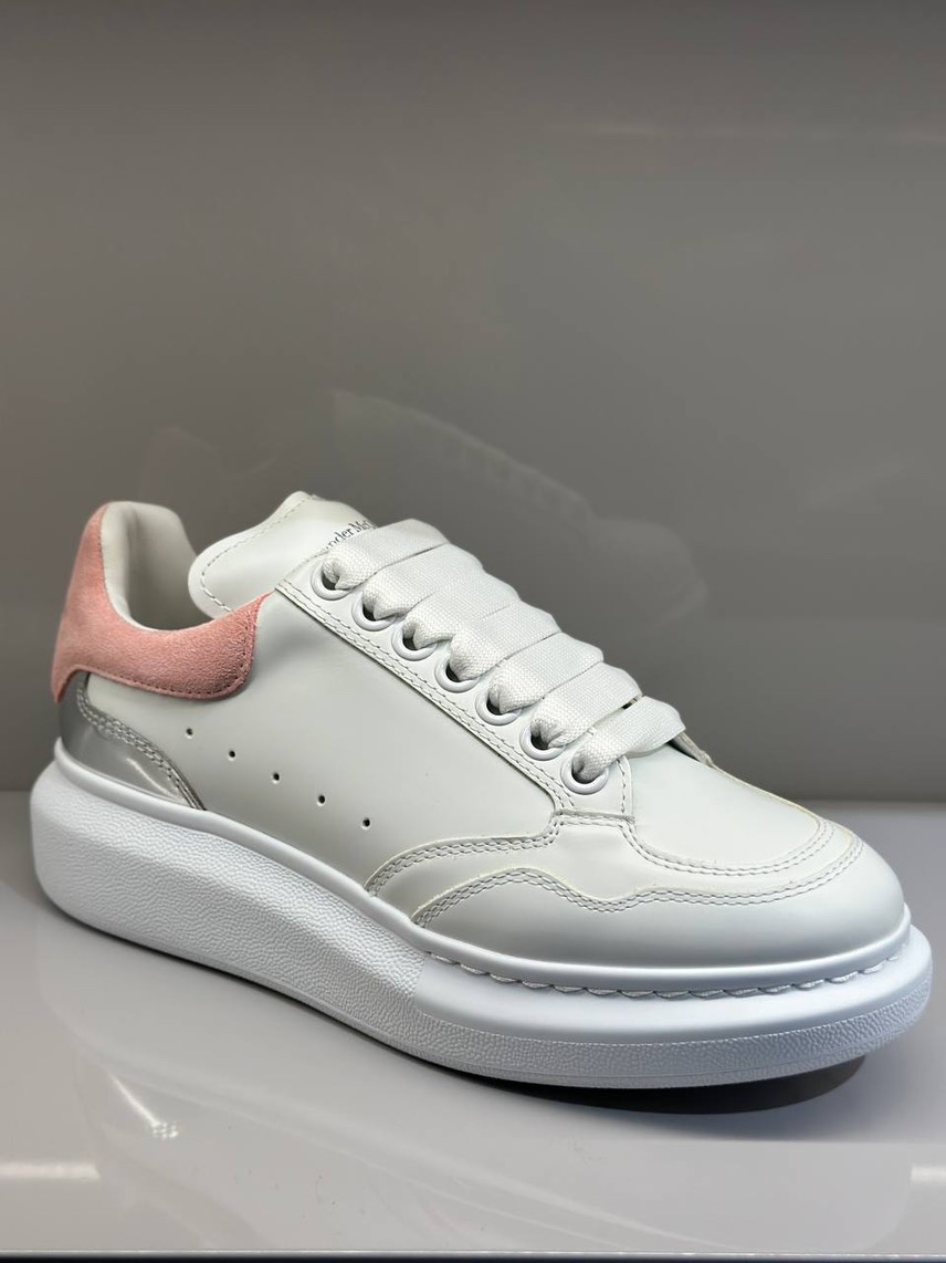 ALEXANDER MCQUEEN Sneakers front view - Women's luxury Shoes