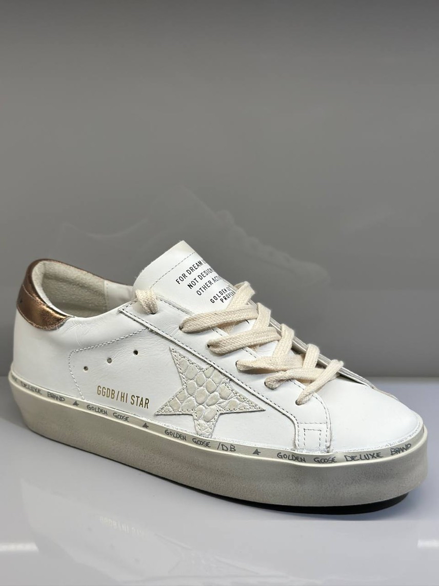 GOLDEN GOOSE Sneakers front view - Women's luxury Shoes