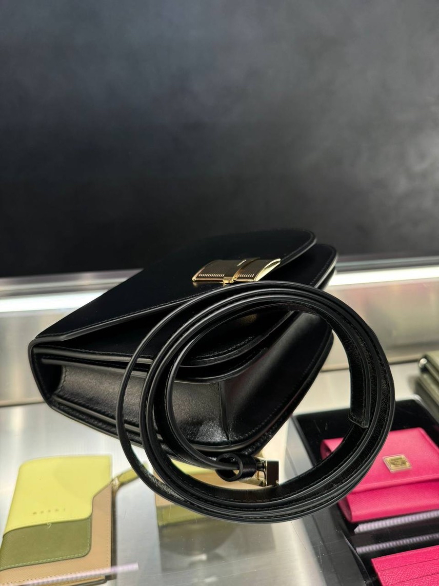 SALVATORE FERRAGAMO Crossbody bags side view - Women's luxury Bags