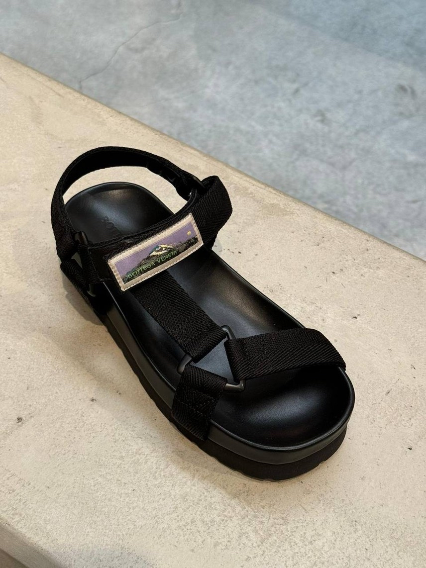 BOTTEGA VENETA Sandals front view - Women's luxury Shoes