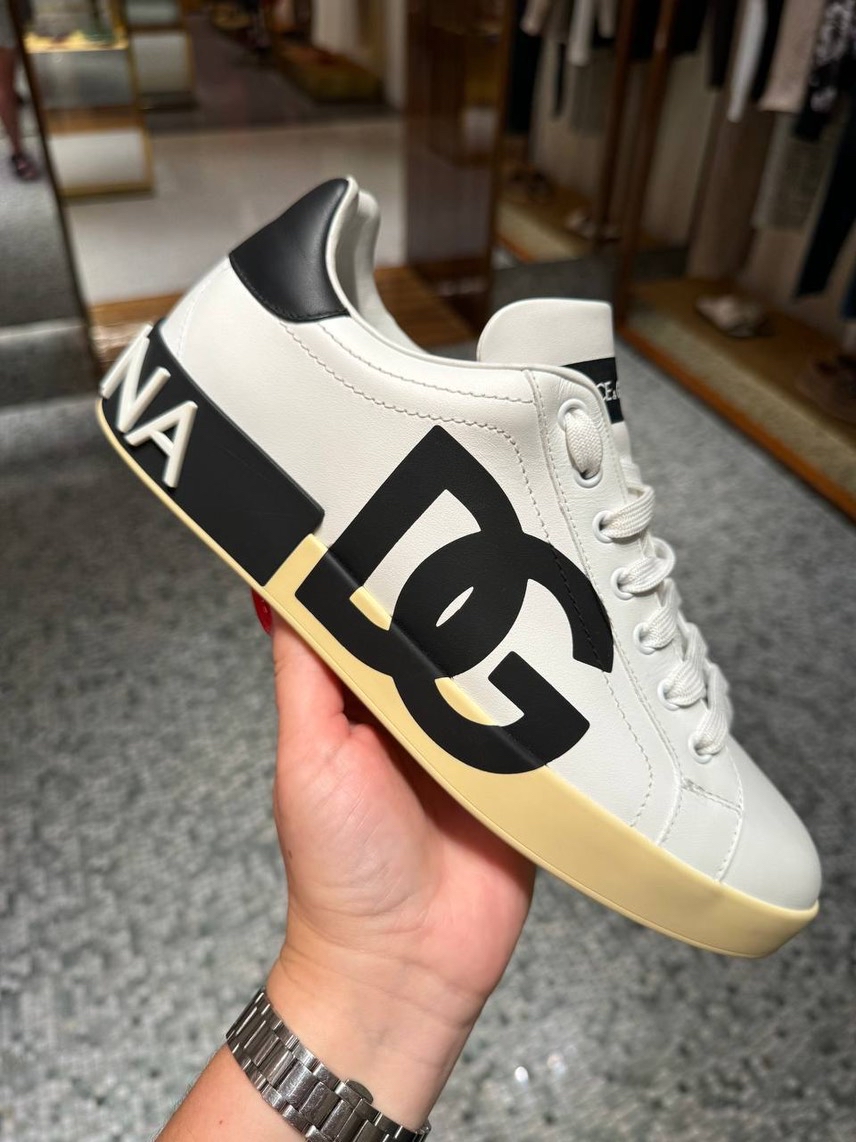 DOLCE & GABBANA Sneakers front view - Men's luxury Shoes