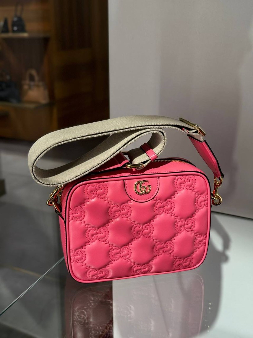 GUCCI Crossbody bags side view - Women's luxury Bags