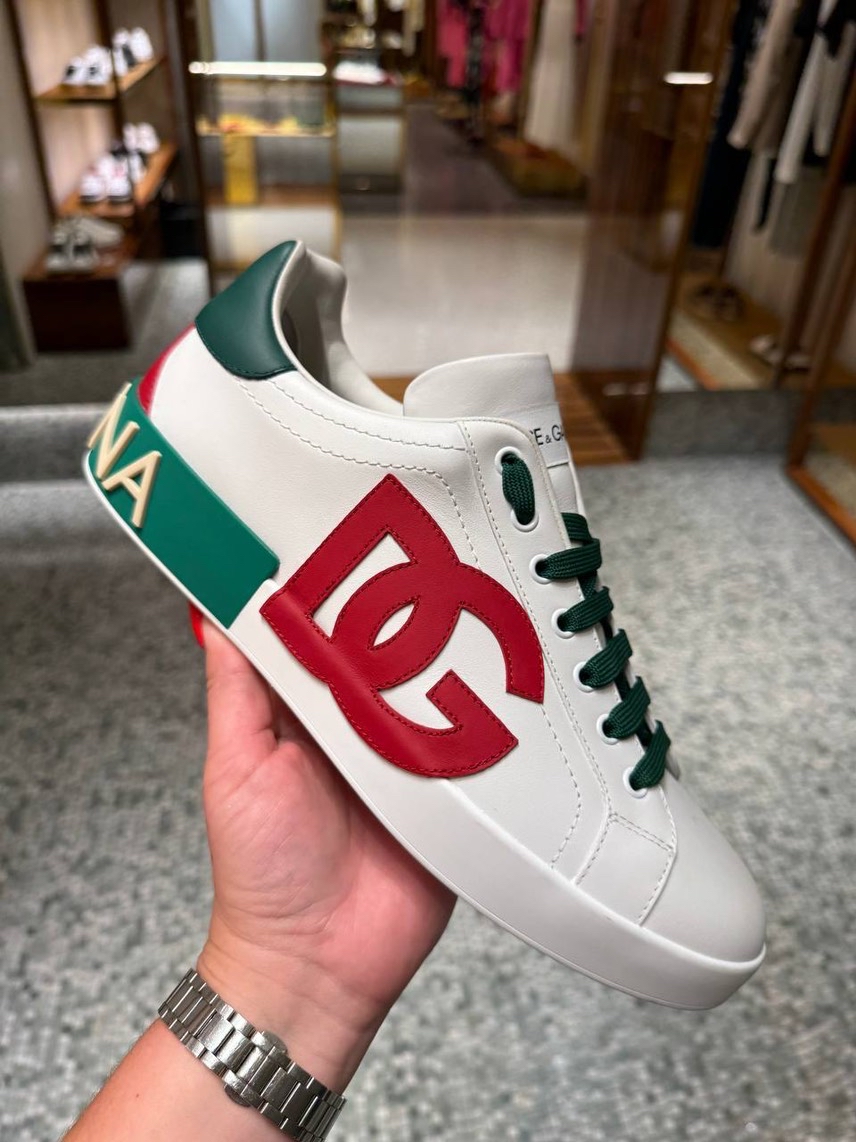 DOLCE & GABBANA Sneakers front view - Men's luxury Shoes