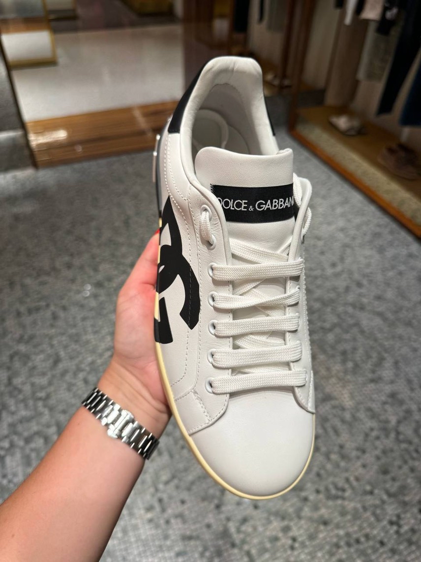 DOLCE & GABBANA Sneakers side view - Men's luxury Shoes