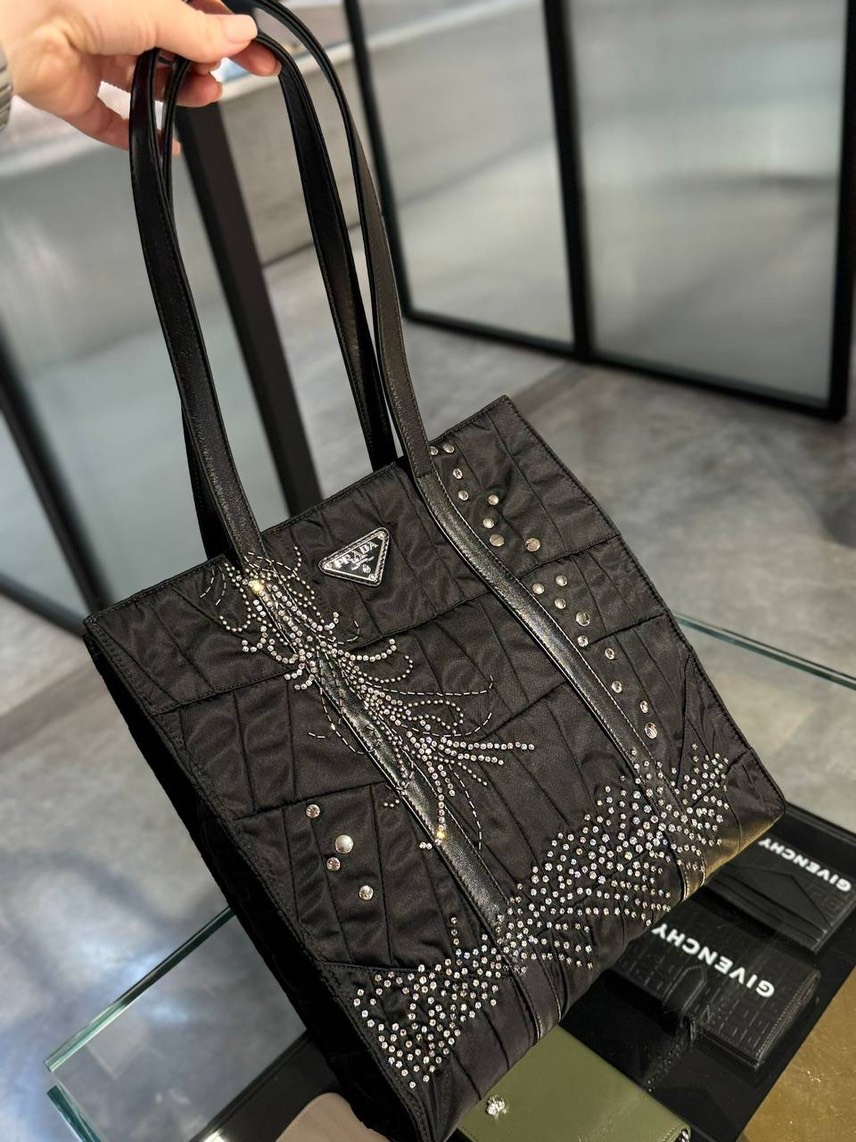 PRADA Totes side view - Women's luxury Bags