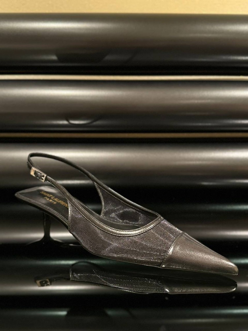 YVES SAINT LAURENT Sandals front view - Women's luxury Shoes