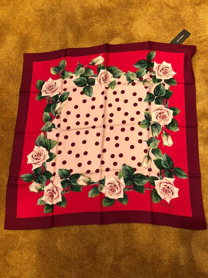 DOLCE & GABBANA Scarves front view - Women's luxury Accessories