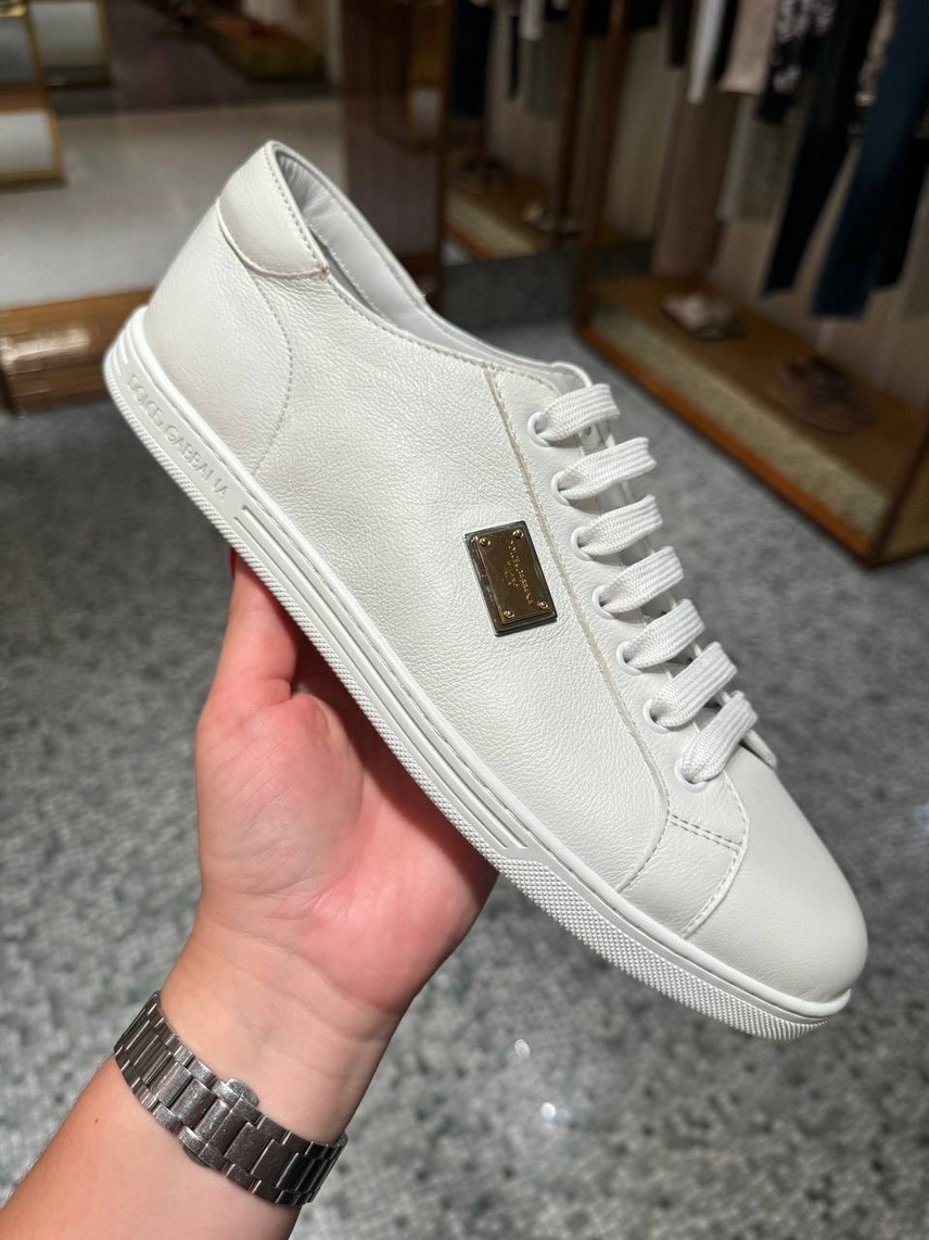 DOLCE & GABBANA Sneakers front view - Men's luxury Shoes