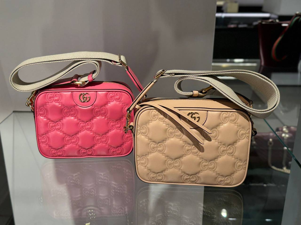 GUCCI Crossbody bags front view - Women's luxury Bags