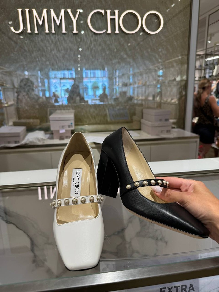 JIMMY CHOO Pumps side view - Women's luxury Shoes